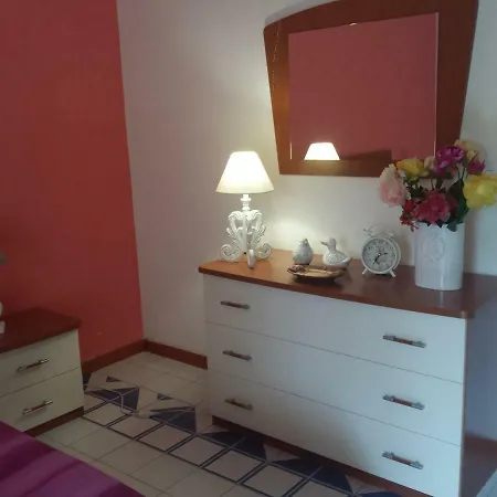 Feriehus Casa Mariachiara Baia Domizia